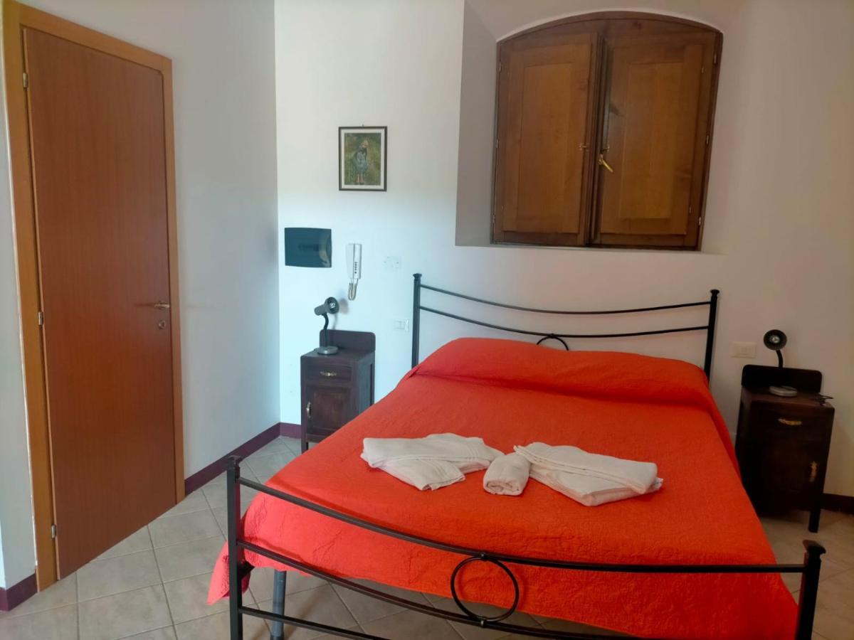 Antico Borgo La Commenda Aparthotel Montefiascone Exterior photo