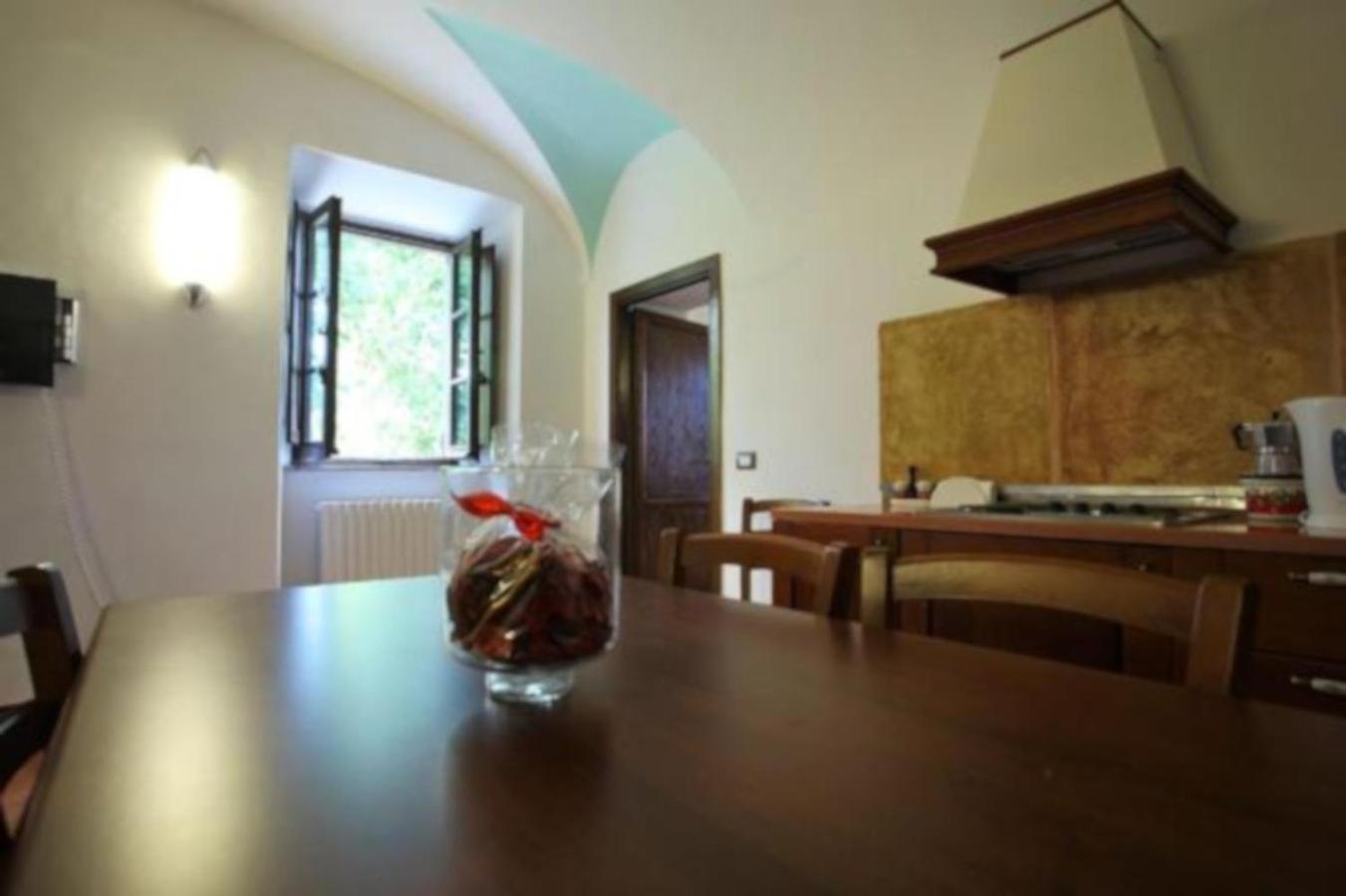 Antico Borgo La Commenda Aparthotel Montefiascone Exterior photo