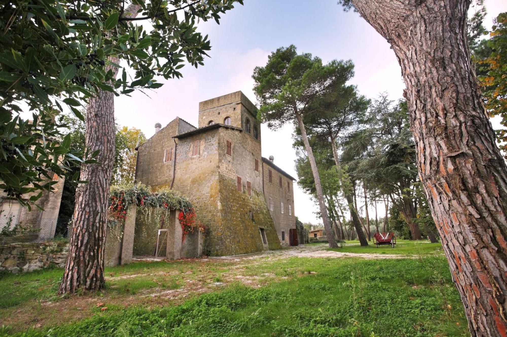 Antico Borgo La Commenda Aparthotel Montefiascone Exterior photo