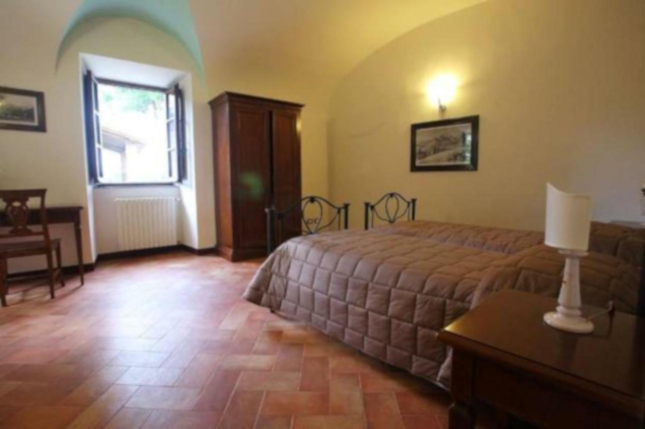 Antico Borgo La Commenda Aparthotel Montefiascone Exterior photo