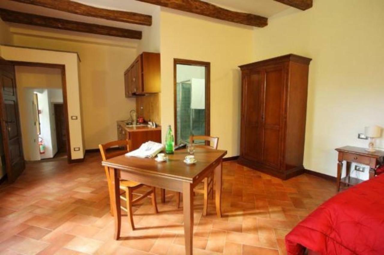 Antico Borgo La Commenda Aparthotel Montefiascone Exterior photo